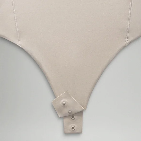 Lululemon | size xsmall | turtleneck bodysuit - Picture 6 of 14